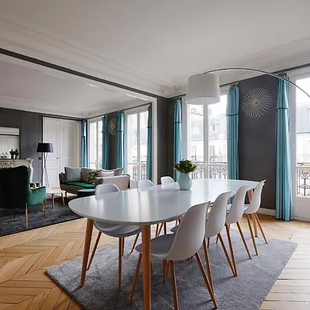Apartment Veeve - Emerald Exuberance